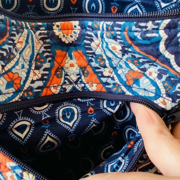 EUC Vera Bradley Hipster Crossbody Purse with matching Wallet - Picture 14 of 15